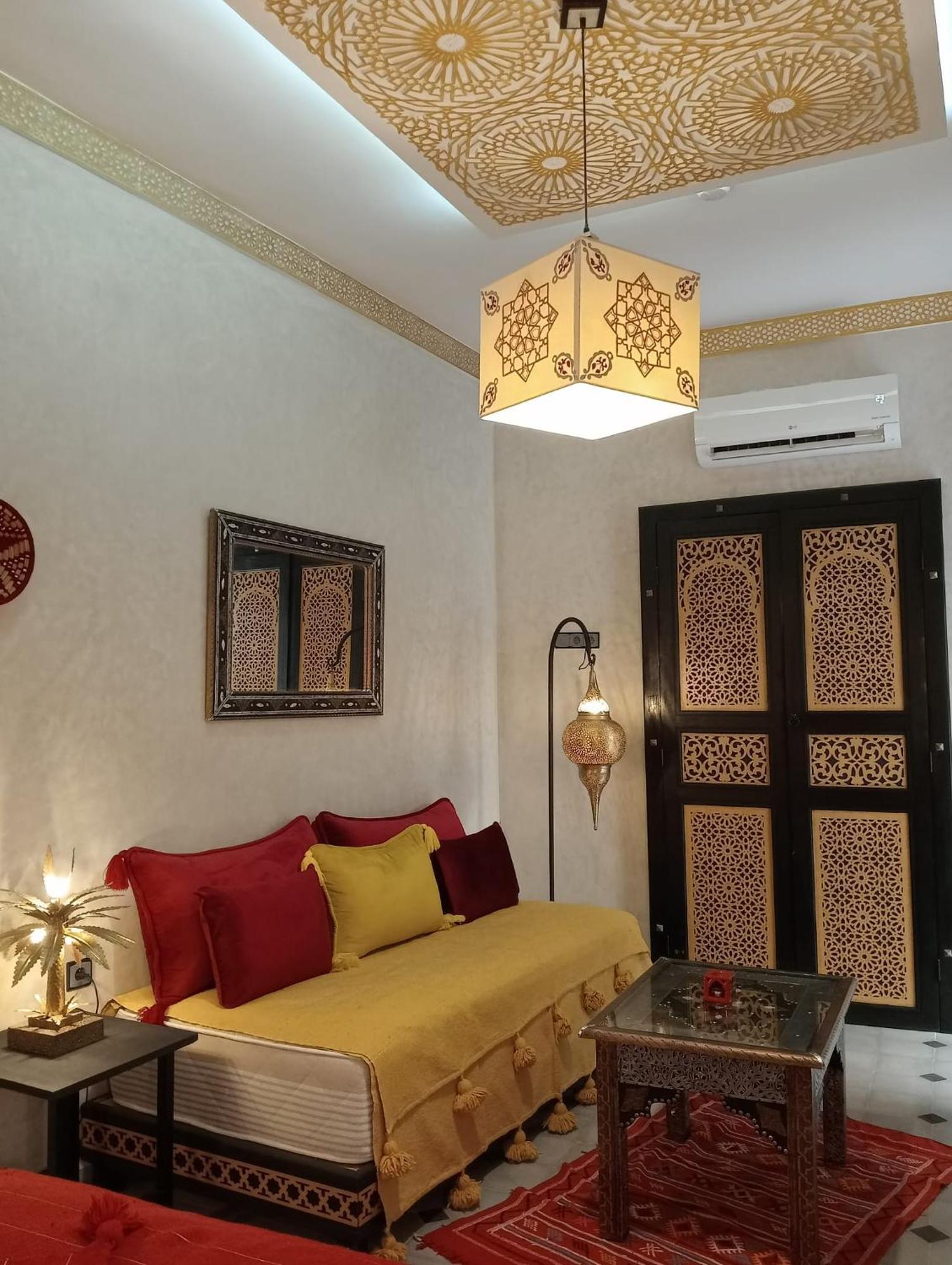 Riad Les Gazelles D'Orient Marrakech มาร์ราเกช ภายนอก รูปภาพ